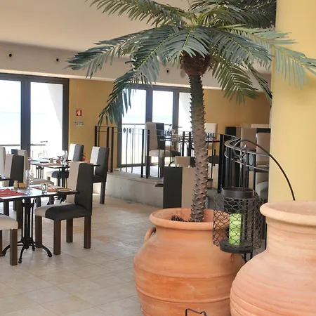 Torre Porto Santo